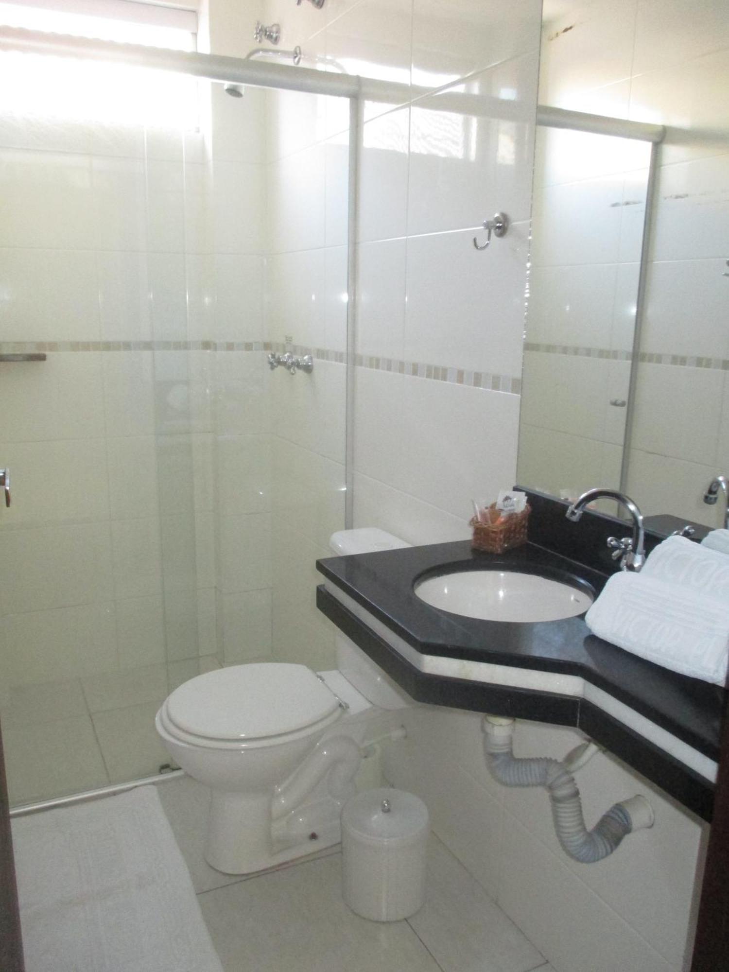 Hotel Victor Plaza Formiga Pokoj fotografie