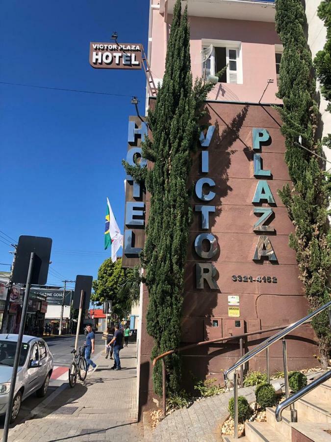 Hotel Victor Plaza Formiga Exteriér fotografie